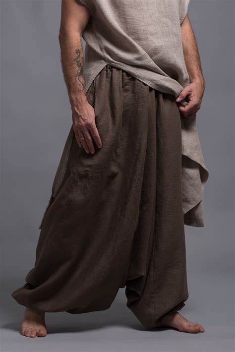 Peacock Feathers 2-in-1 Jumpsuit Harem Pants in White. . Mens linen harem pants